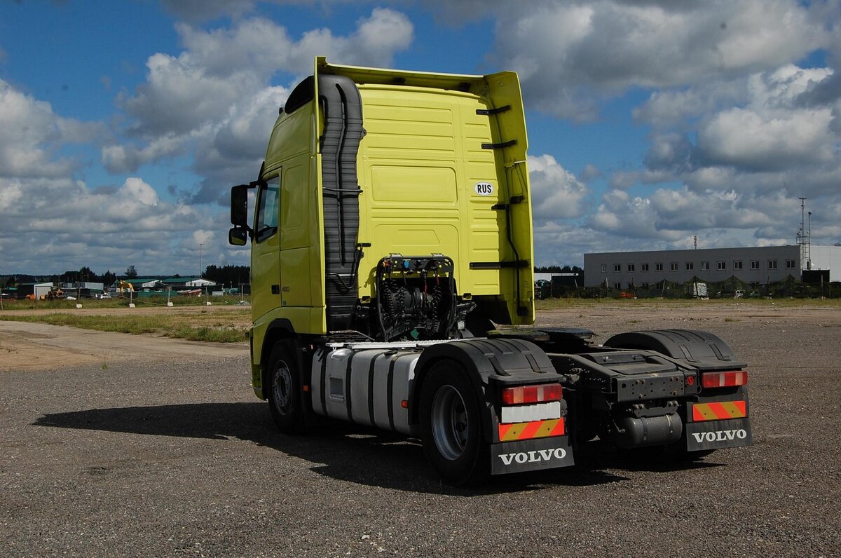 Седельный тягач Volvo FH 2011