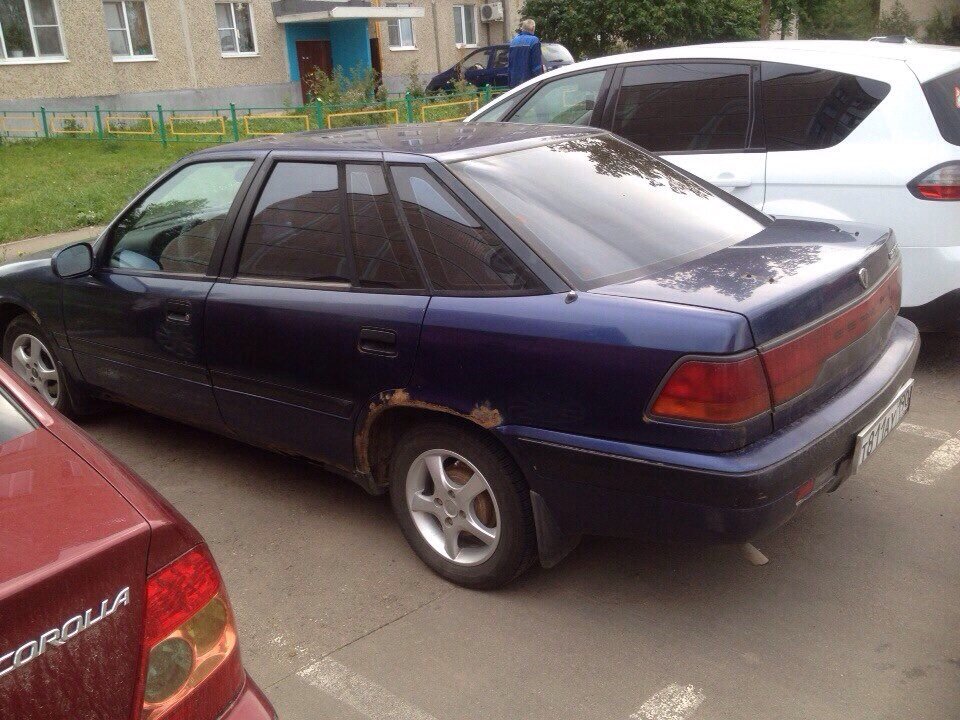 Daewoo car 1995