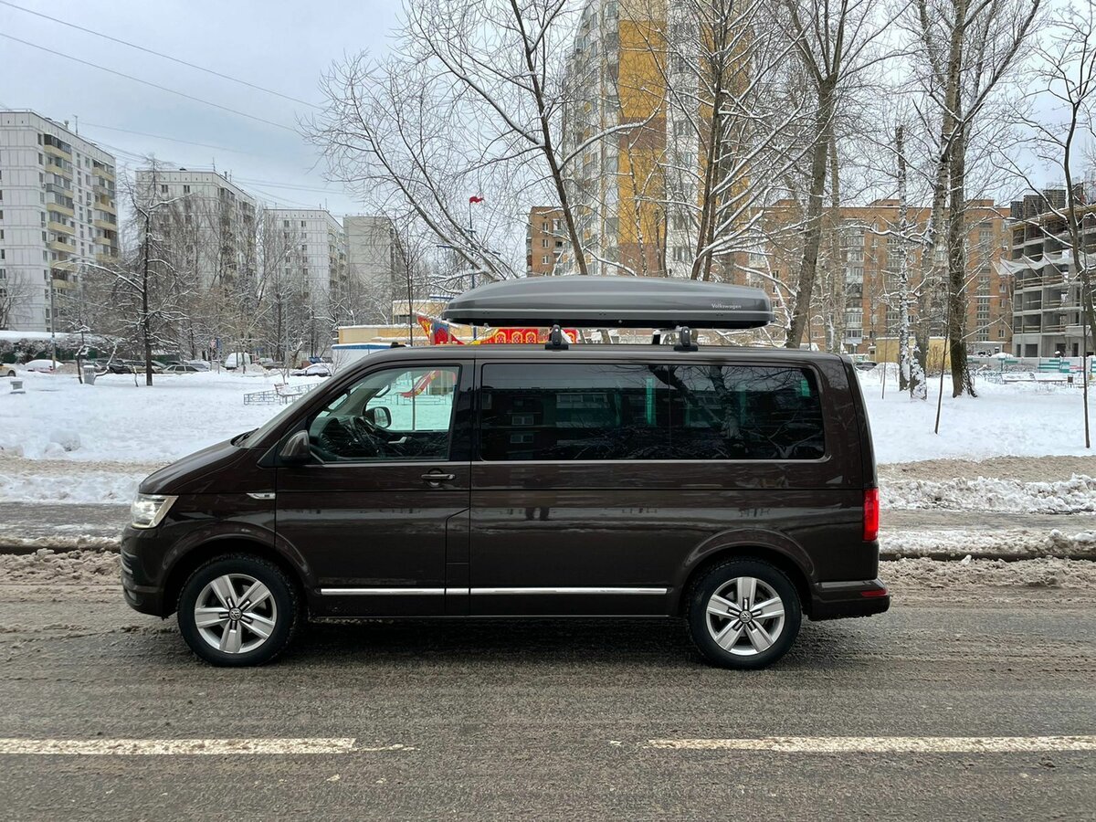 2018 Volkswagen Multivan T6, коричневый, 3895000 рублей - вид 1