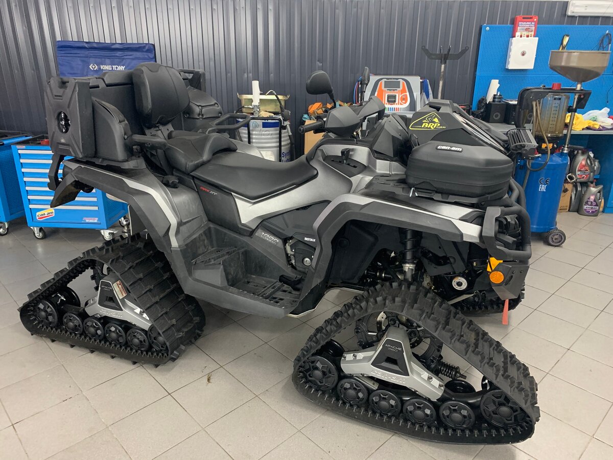 Квадроцикл Outlander 1000 гусеницы