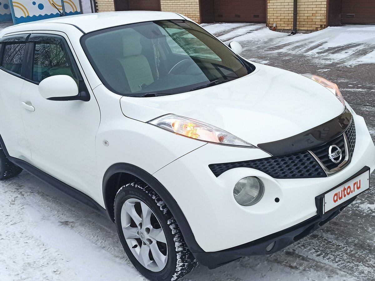 Купить б/у Nissan Juke I 1.6 CVT (117 л.с.) бензин вариатор в Выборге ...