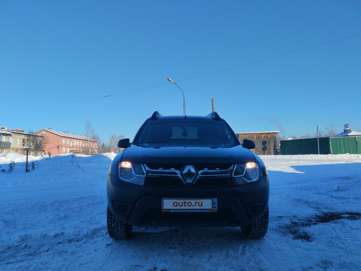 Купить б/у Renault Duster I Рестайлинг 1.6 MT (114 л.с.) бензин ...