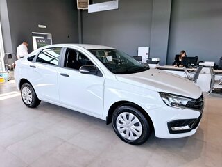 2025 Lada (ВАЗ) Vesta I Рестайлинг (NG), белый, 1610900 рублей, вид 1
