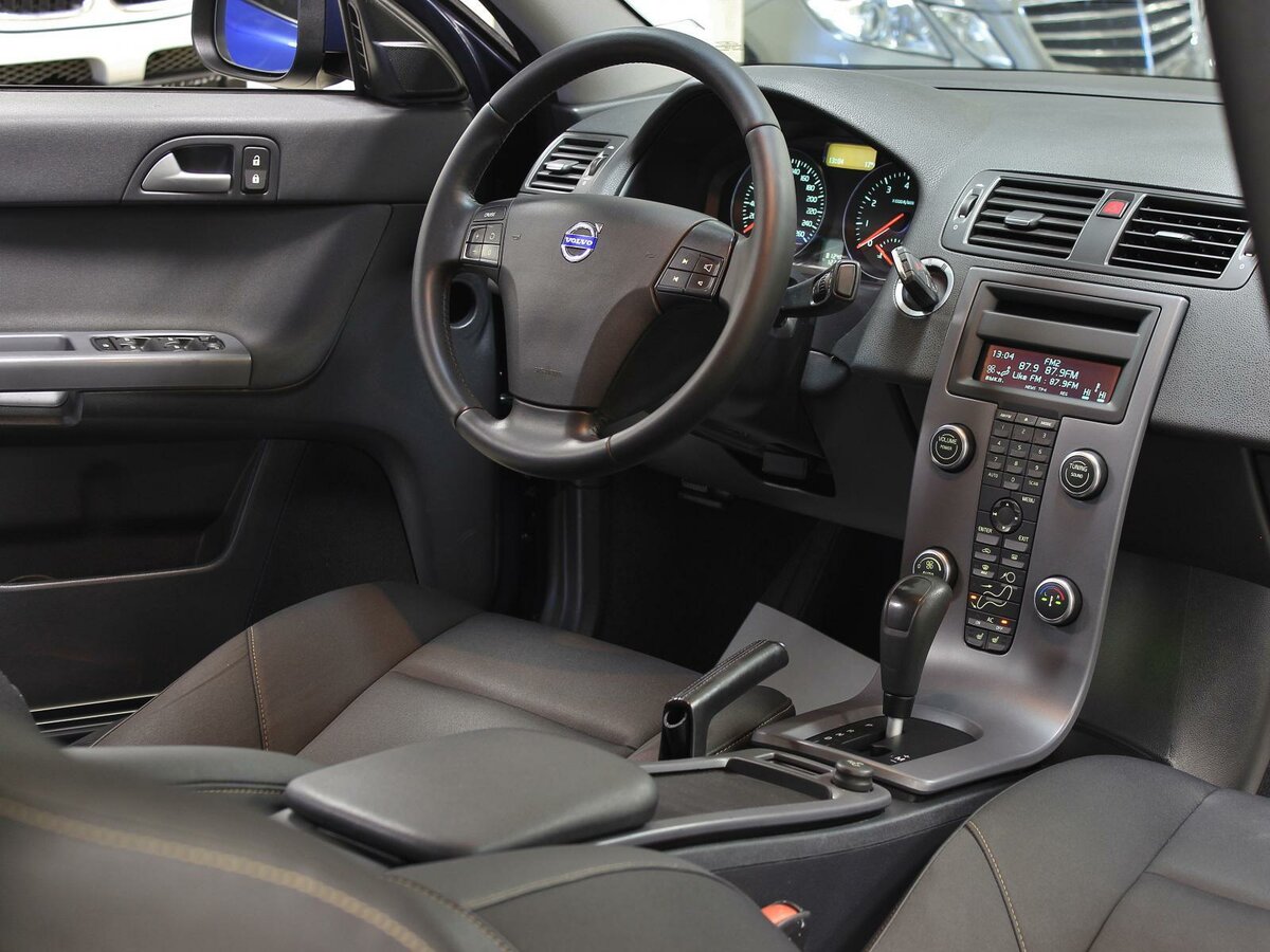 Volvo s40 тюнинг салона