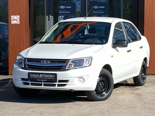2017 Lada (ВАЗ) Granta I, белый, 390000 рублей, вид 1