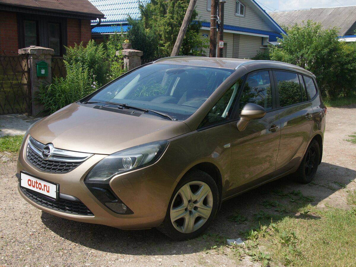 Купить б/у Opel Zafira C 1.4 AT (140 л.с.) бензин автомат в Севастополе ...