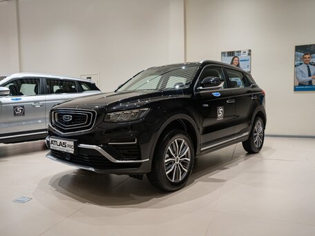  Geely Atlas Pro   2024     3 343 990     -       2024   