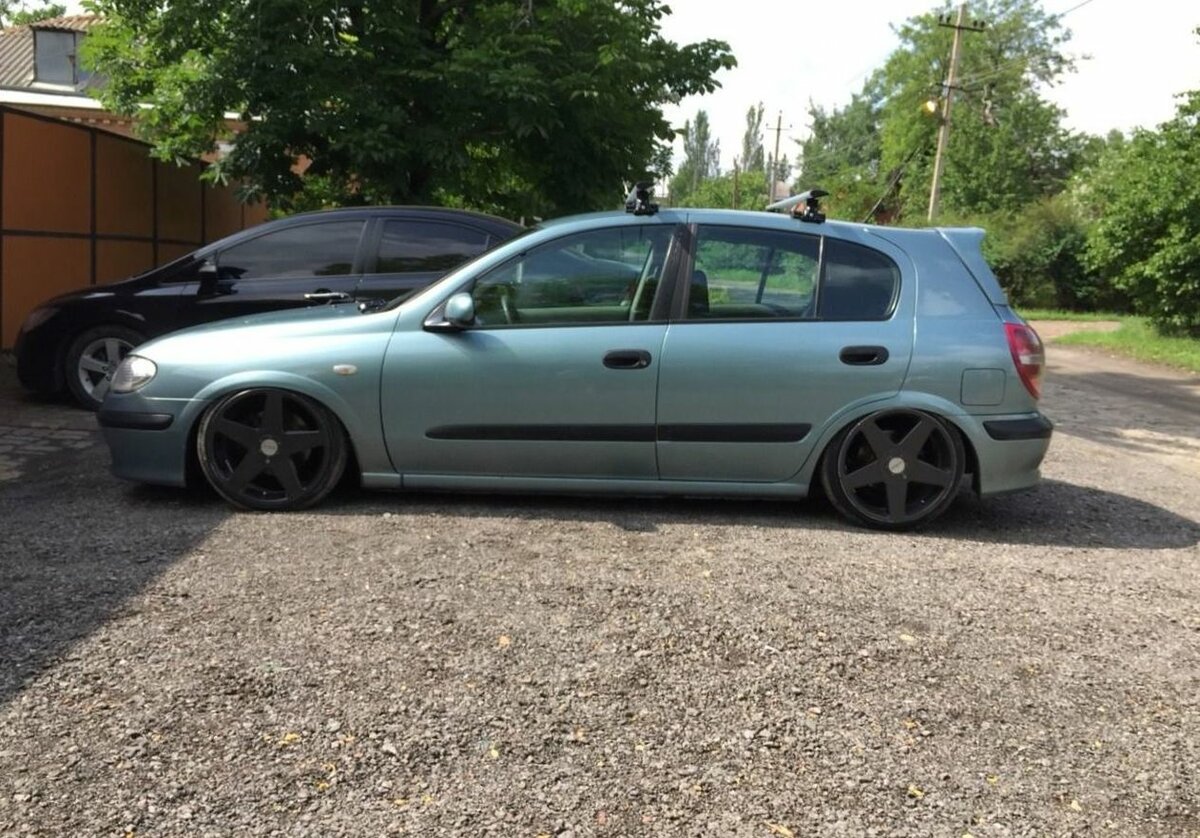 Nissan Almera Classic stance