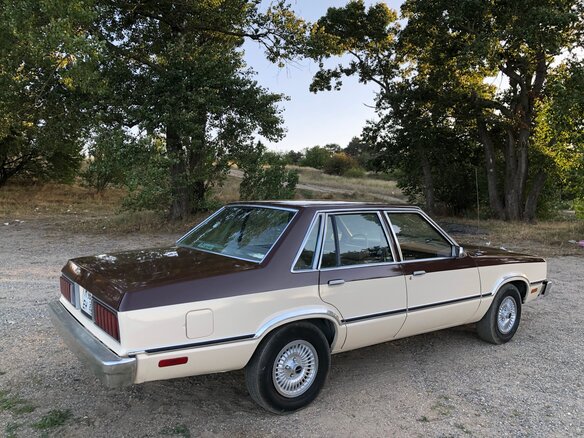 1982 Ford Fairmont, бежевый - вид 13