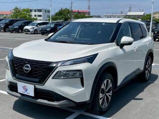 2022 Nissan X-Trail IV, белый, 2900000 рублей, вид 1