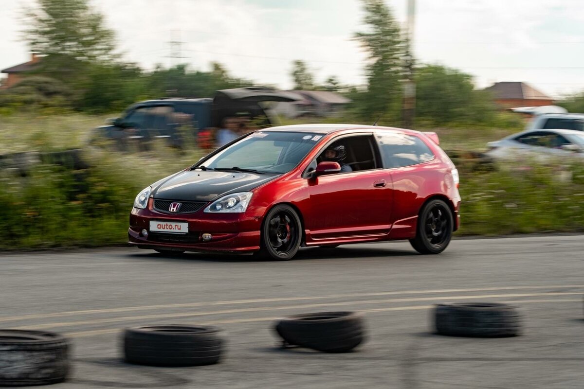 Купить б/у Honda Civic VII Рестайлинг 2.0 MT (160 л.с.) бензин механика ...