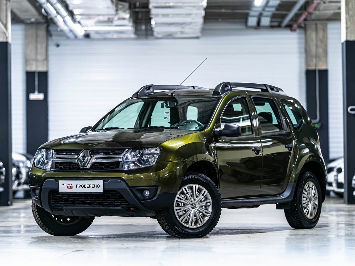 Купить б/у Renault Duster I Рестайлинг 2.0 MT (143 л.с.) 4WD бензин ...