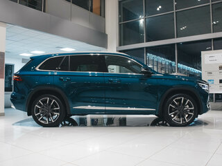 2024 Geely Monjaro I, синий, 4774990 рублей, вид 4