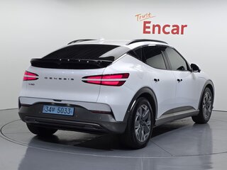 2023 Genesis GV60 I, белый, 3698000 рублей, вид 2