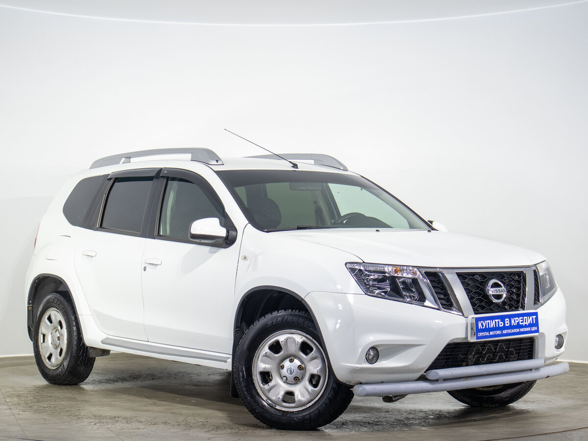 Nissan Terrano III (D10)