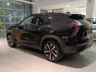 2026 Geely Atlas II, чёрный, 4299990 рублей, вид 5