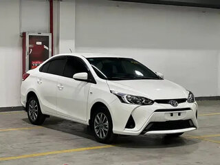 2022 Toyota Yaris L XP150 Рестайлинг, белый, 1040000 рублей, вид 1