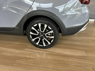 2026 Lada (ВАЗ) Vesta SW Cross I Рестайлинг (NG), серый, 2281000 рублей, вид 5