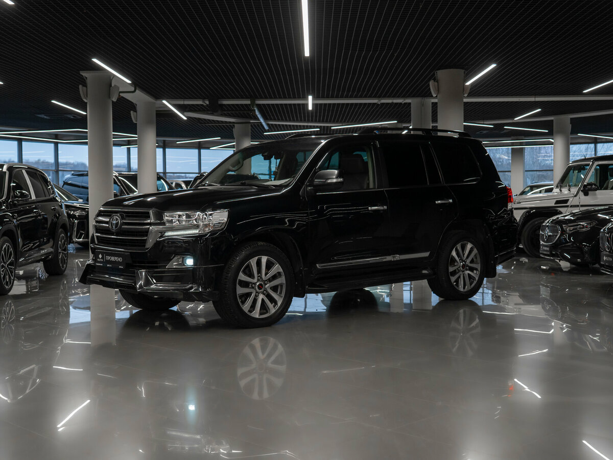 Toyota Land Cruiser 200 Series Рестайлинг 2