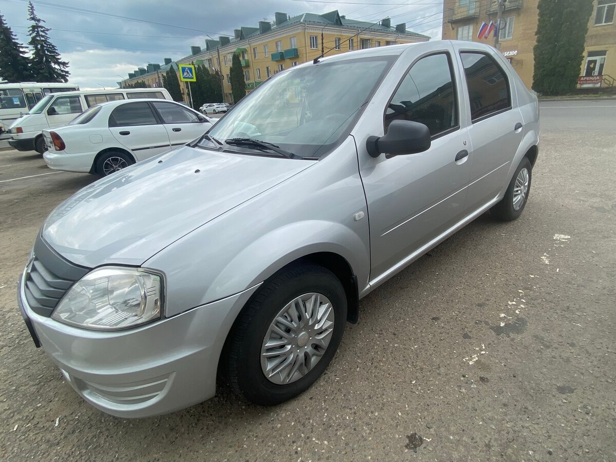 Купить б/у Renault Logan I Рестайлинг 1.4 MT (75 л.с.) бензин механика ...