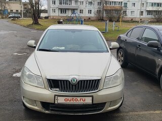 2012 Skoda Octavia II (A5) Рестайлинг, серебристый, 560000 рублей, вид 1