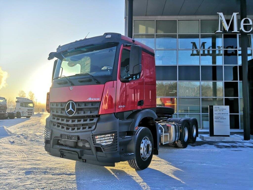 Мерседес арокс 8х4
