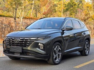 2022 Hyundai Tucson IV, чёрный, 1998000 рублей, вид 1