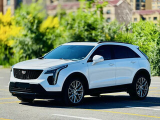 2022 Cadillac XT4 I, белый, 2905000 рублей, вид 1