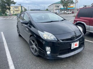 2010 Toyota Prius III (XW30), чёрный, 1050000 рублей, вид 1