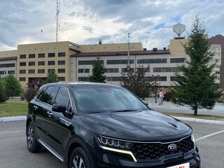 2021 Kia Sorento IV, чёрный, 1700000 рублей, вид 3