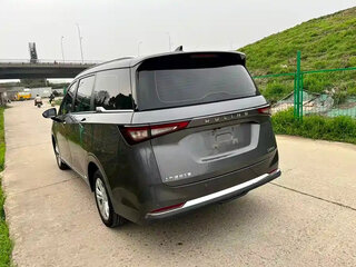 2022 Wuling Jiachen, чёрный, 926000 рублей, вид 5