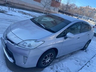 2013 Toyota Prius III Рестайлинг (XW30), серый, 1280000 рублей, вид 1