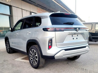 2025 Suzuki Grand Vitara III, серебристый, 3023000 рублей, вид 3