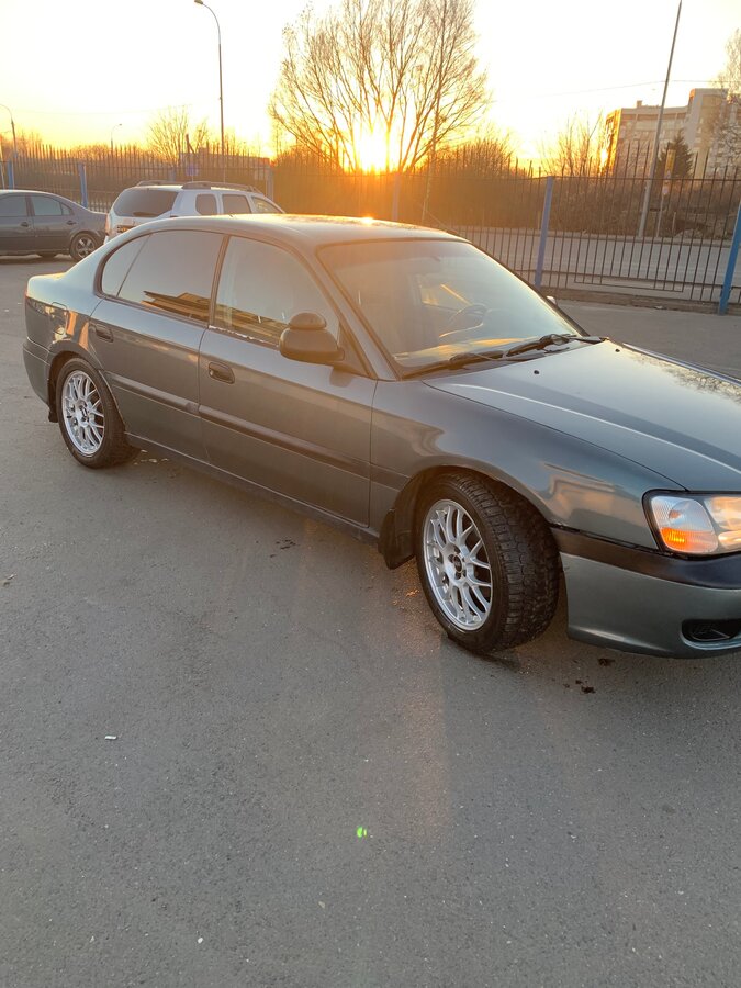 Купить б/у Subaru Legacy III 2.5 AT (167 л.с.) 4WD бензин