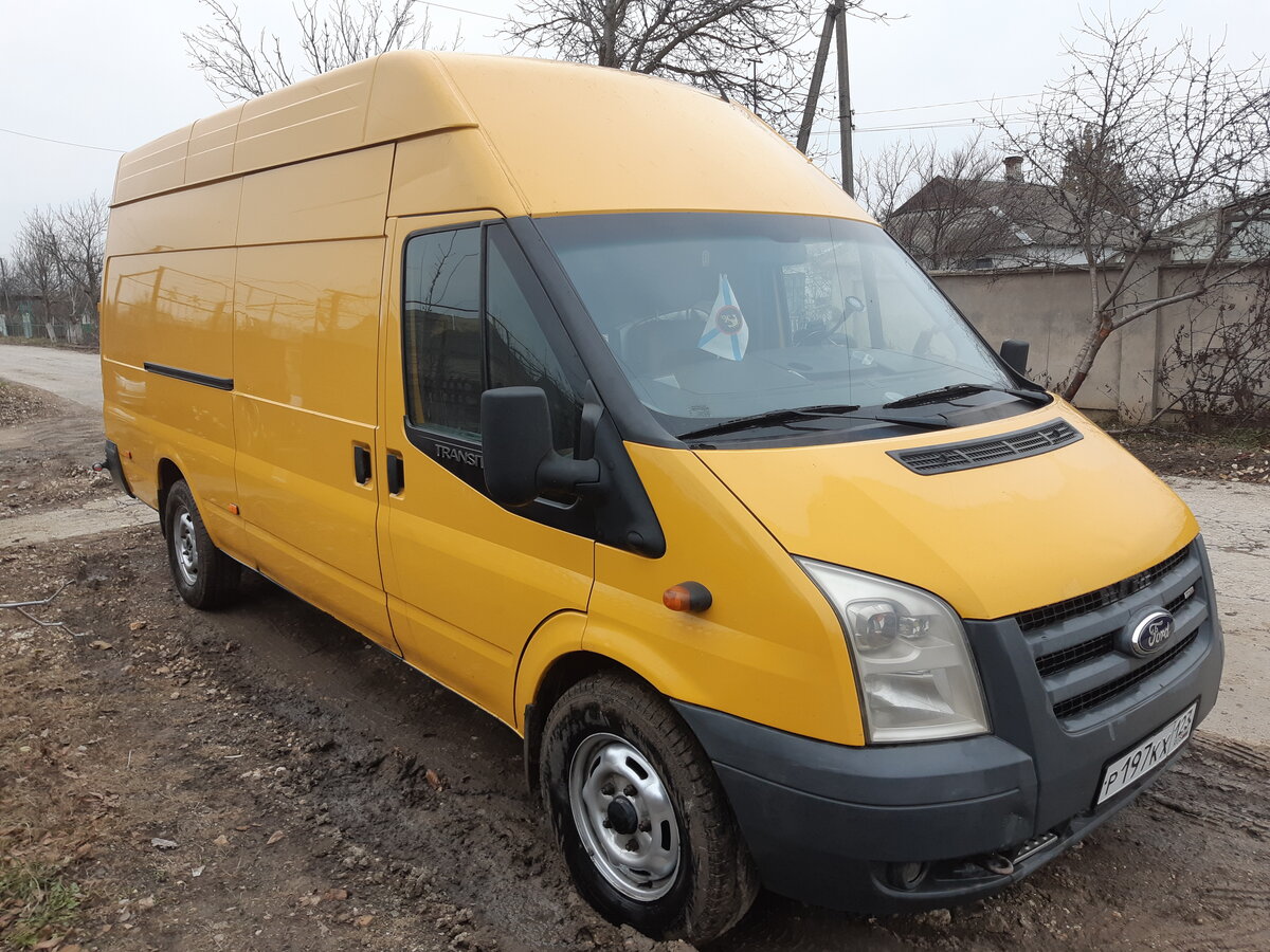 Форд Транзит фургон DHL