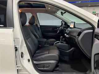 2026 Nissan X-Trail III Рестайлинг 2, белый, 2300000 рублей, вид 4