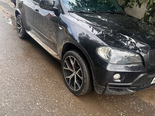 2007 BMW X5 48i II (E70), чёрный, 830000 рублей, вид 1