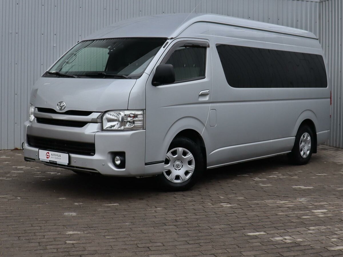 Toyota Hiace h200