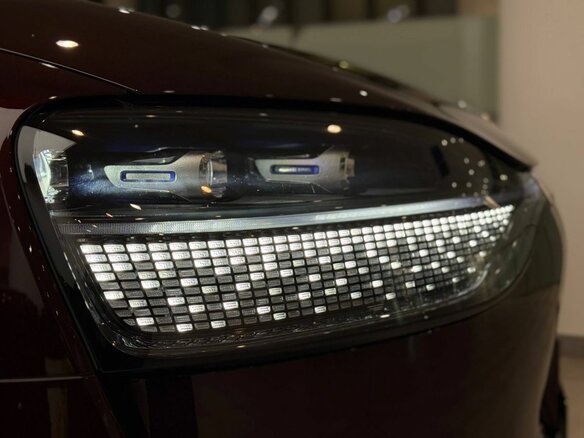 2026 Aito M9 75.4 kWh II, красный, 13370000 рублей - вид 6