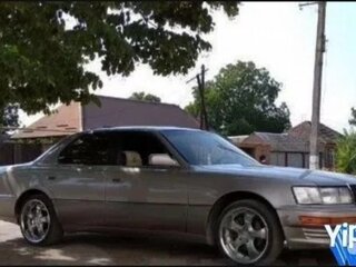 1993 Lexus LS 400 I, золотистый, 700000 рублей, вид 1
