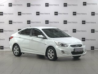 2013 Hyundai Solaris I, белый, 899900 рублей, вид 1