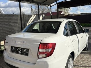 2026 Lada (ВАЗ) Granta I Рестайлинг, белый, 910000 рублей, вид 2