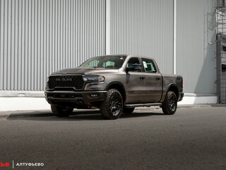 2025 Ram 1500 Crew Cab V Рестайлинг, серый, 9090000 рублей, вид 1