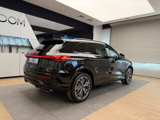 2026 Audi Q5 L III (GU), чёрный, 6390000 рублей, вид 5