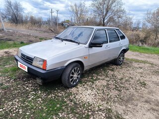 2003 Lada (ВАЗ) 21093i, серебристый, 105000 рублей, вид 4