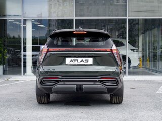 2026 Geely Atlas II, зелёный, 4114990 рублей, вид 5