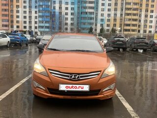 2015 Hyundai Solaris I Рестайлинг, оранжевый, 650000 рублей, вид 1