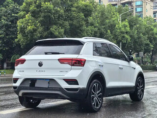 2022 Volkswagen T-Roc I Рестайлинг, белый, 1420000 рублей, вид 4