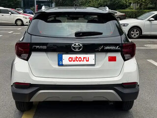 2023 Toyota Yaris L X XP150 Рестайлинг, белый, 1050100 рублей, вид 5