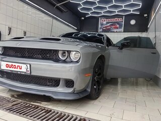 2016 Dodge Challenger III Рестайлинг 2, серый, 2270000 рублей, вид 4